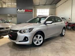 CHEVROLET - ONIX - 2023/2023 - Prata - R$ 89.990,00
