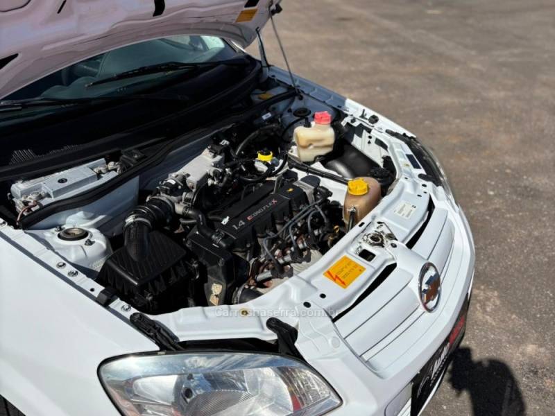 CHEVROLET - PRISMA - 2008/2008 - Branca - R$ 27.990,00