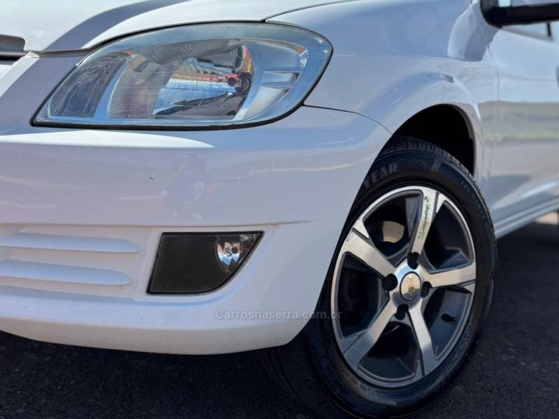 CHEVROLET - PRISMA - 2008/2008 - Branca - R$ 27.990,00