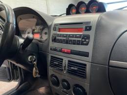 FIAT - STRADA - 2011/2011 - Verde - R$ 46.990,00