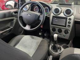 FORD - FIESTA - 2013/2014 - Branca - R$ 34.990,00