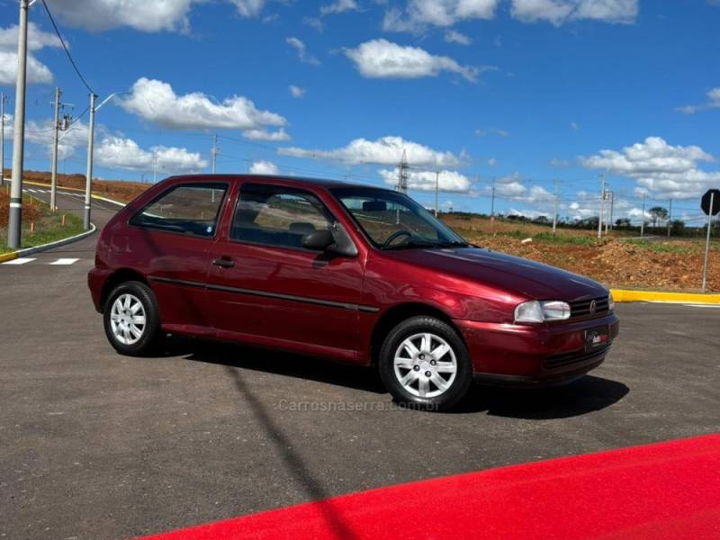 VOLKSWAGEN - GOL - 1996/1996 - Vermelha - R$ 11.990,00
