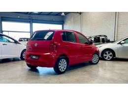 VOLKSWAGEN - FOX - 2011/2011 - Vermelha - R$ 28.990,00