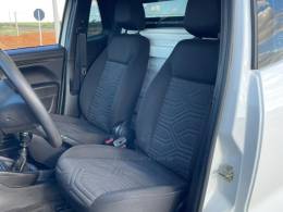 FIAT - STRADA - 2020/2021 - Branca - R$ 76.990,00