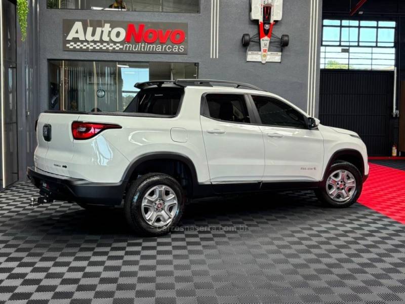 FIAT - TORO - 2017/2017 - Branca - R$ 85.990,00