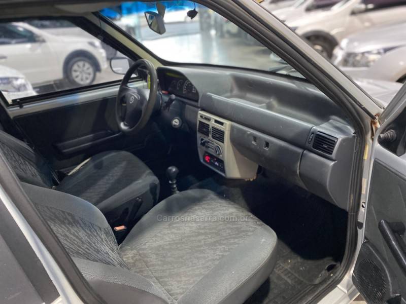 FIAT - UNO - 2008/2008 - Prata - R$ 19.990,00