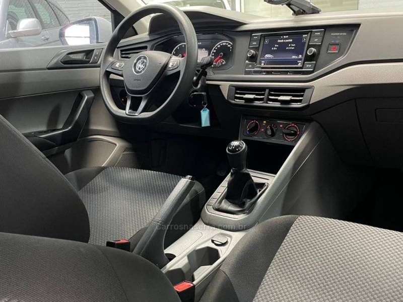 VOLKSWAGEN - POLO - 2019/2019 - Branca - R$ 64.990,00