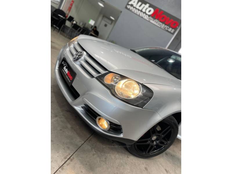 VOLKSWAGEN - GOLF - 2008/2008 - Prata - R$ 39.990,00