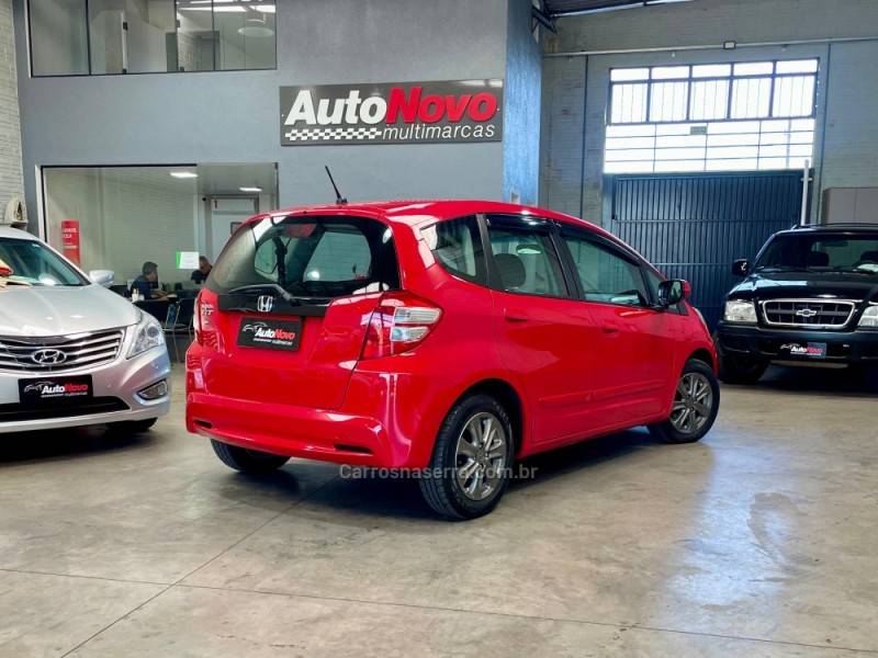 HONDA - FIT - 2012/2013 - Vermelha - R$ 55.990,00