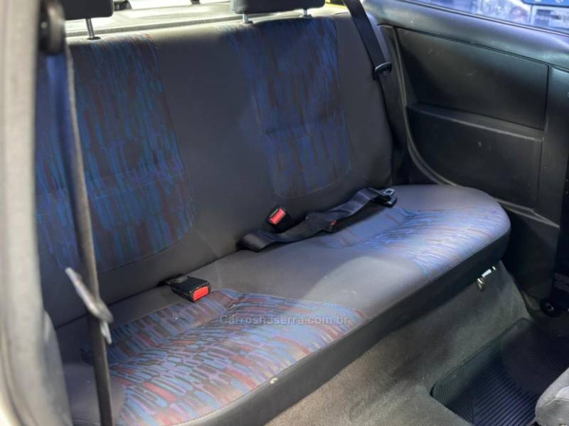 CHEVROLET - CELTA - 2006/2007 - Branca - R$ 18.490,00