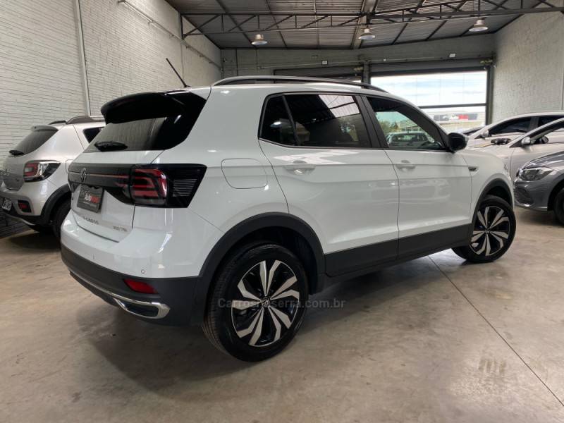 VOLKSWAGEN - T-CROSS - 2024/2024 - Branca - R$ 129.990,00