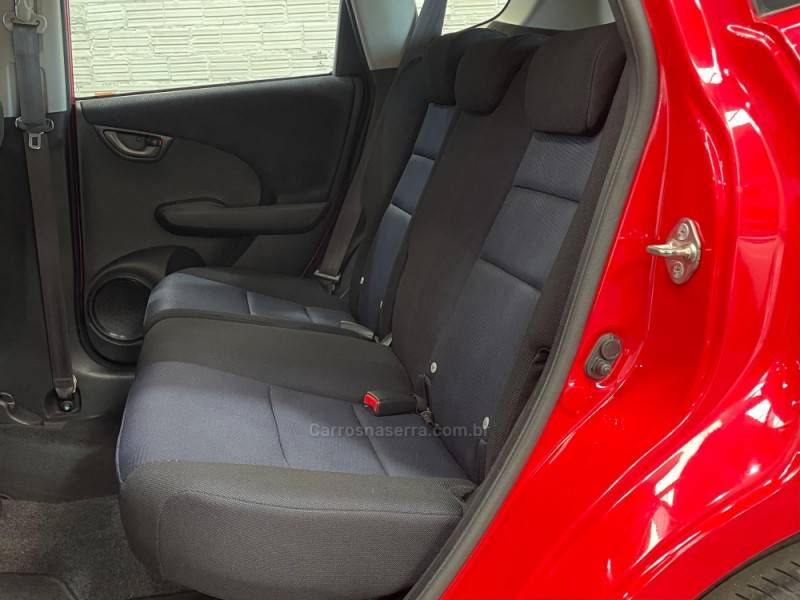 HONDA - FIT - 2012/2013 - Vermelha - R$ 55.990,00