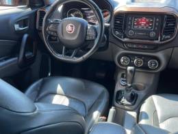 FIAT - TORO - 2017/2017 - Vinho - R$ 97.990,00