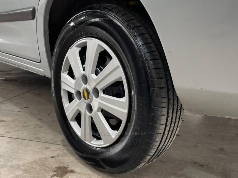 CHEVROLET - PRISMA - 2010/2010 - Prata - R$ 23.990,00