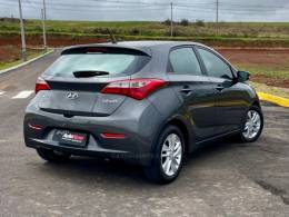 HYUNDAI - HB20 - 2012/2013 - Cinza - R$ 48.990,00