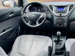 HYUNDAI - HB20 - 2012/2013 - Cinza - R$ 48.990,00