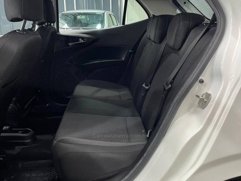 FIAT - ARGO - 2020/2020 - Branca - R$ 57.990,00