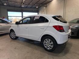 CHEVROLET - ONIX - 2013/2013 - Branca - R$ 46.990,00