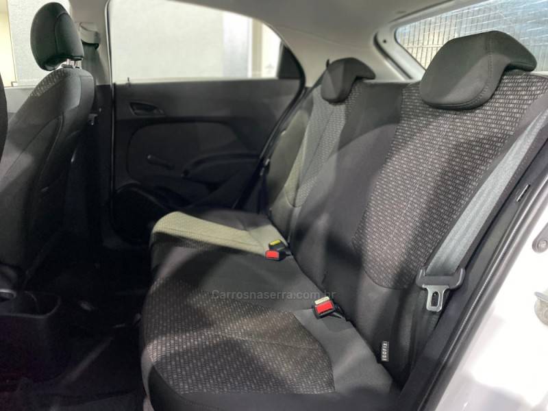 HYUNDAI - HB20 - 2017/2017 - Branca - R$ 49.990,00