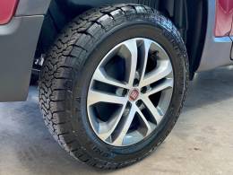 FIAT - TORO - 2017/2017 - Vinho - R$ 97.990,00