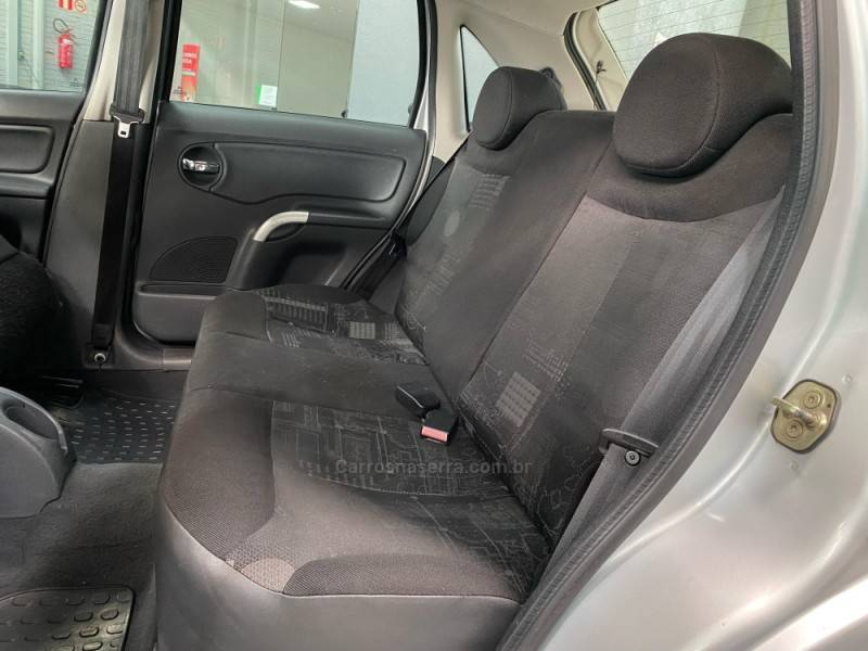 CITROËN - C3 - 2006/2006 - Prata - R$ 16.990,00