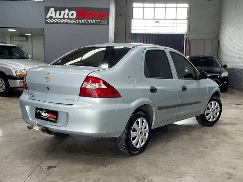 CHEVROLET - PRISMA - 2010/2010 - Prata - R$ 23.990,00