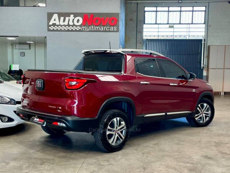 FIAT - TORO - 2017/2017 - Vinho - R$ 97.990,00