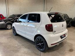 VOLKSWAGEN - FOX - 2011/2011 - Branca - R$ 38.990,00