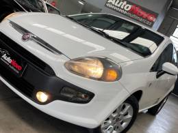 FIAT - PUNTO - 2014/2015 - Branca - R$ 45.990,00