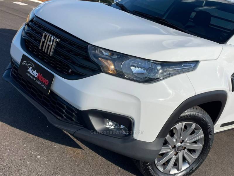 FIAT - STRADA - 2020/2021 - Branca - R$ 76.990,00
