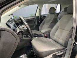 VOLKSWAGEN - GOLF - 2014/2015 - Preta - R$ 74.990,00