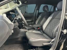 VOLKSWAGEN - VIRTUS - 2025/2026 - Preta - Sob Consulta